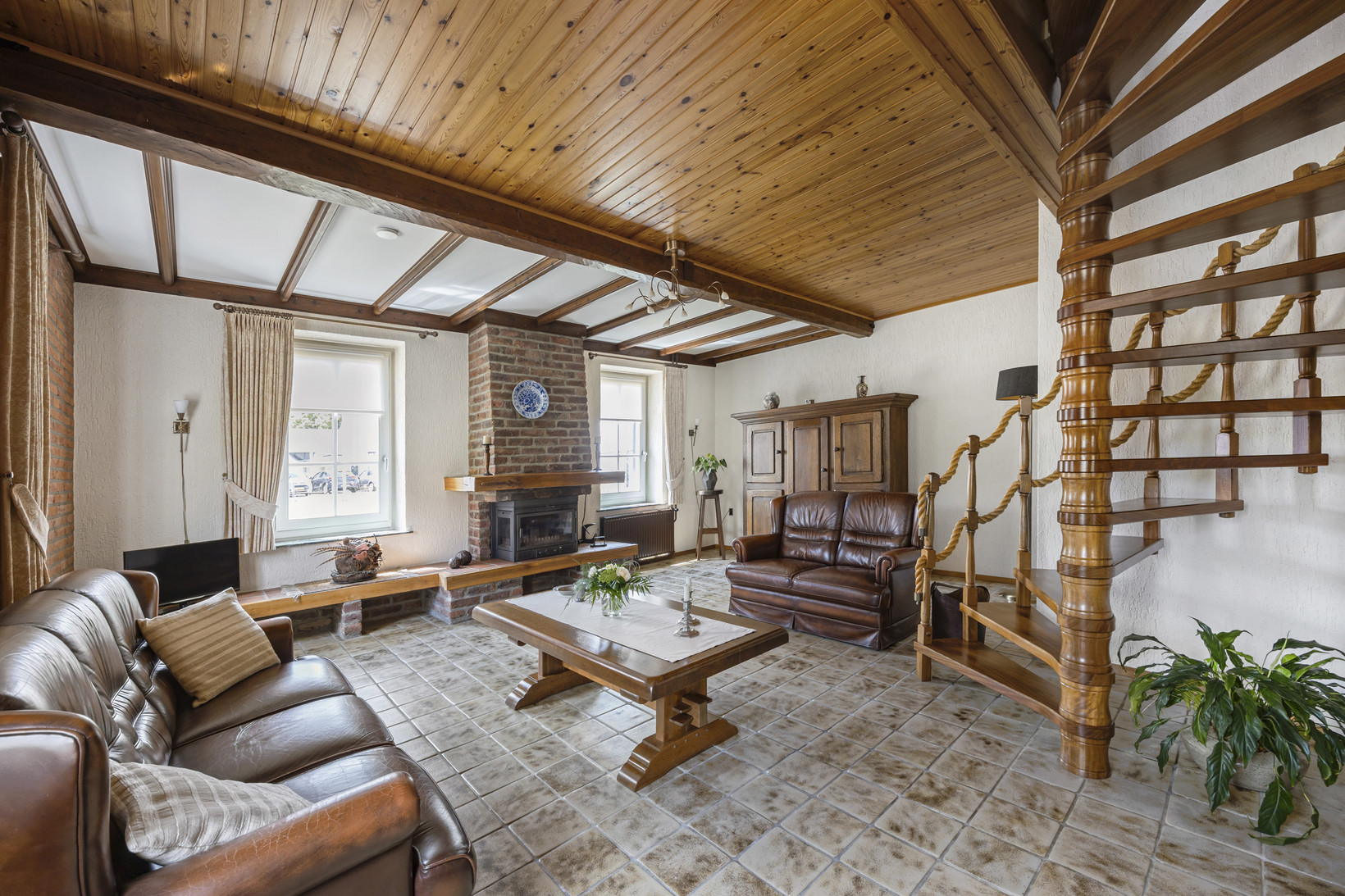 Vrijstaande woning te koop: Brugweg 13, Echt