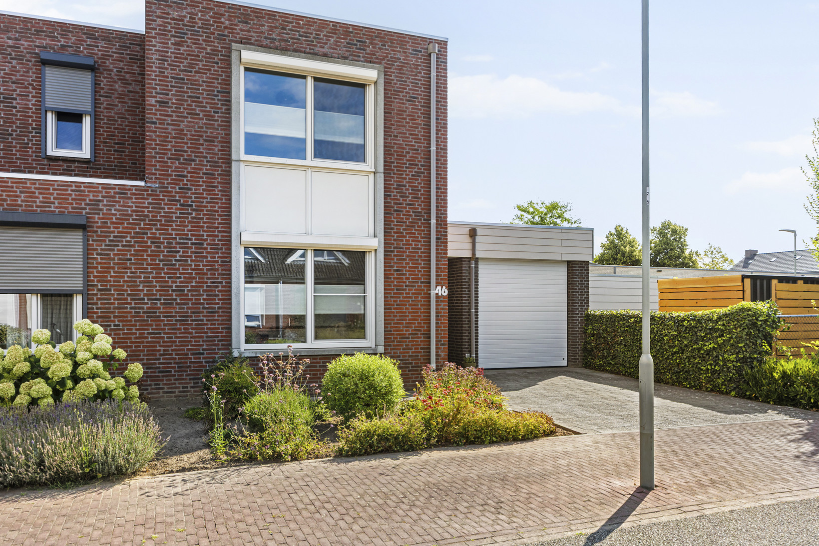 Twee-onder-één-kap te koop: Roodtstraat 46, Echt