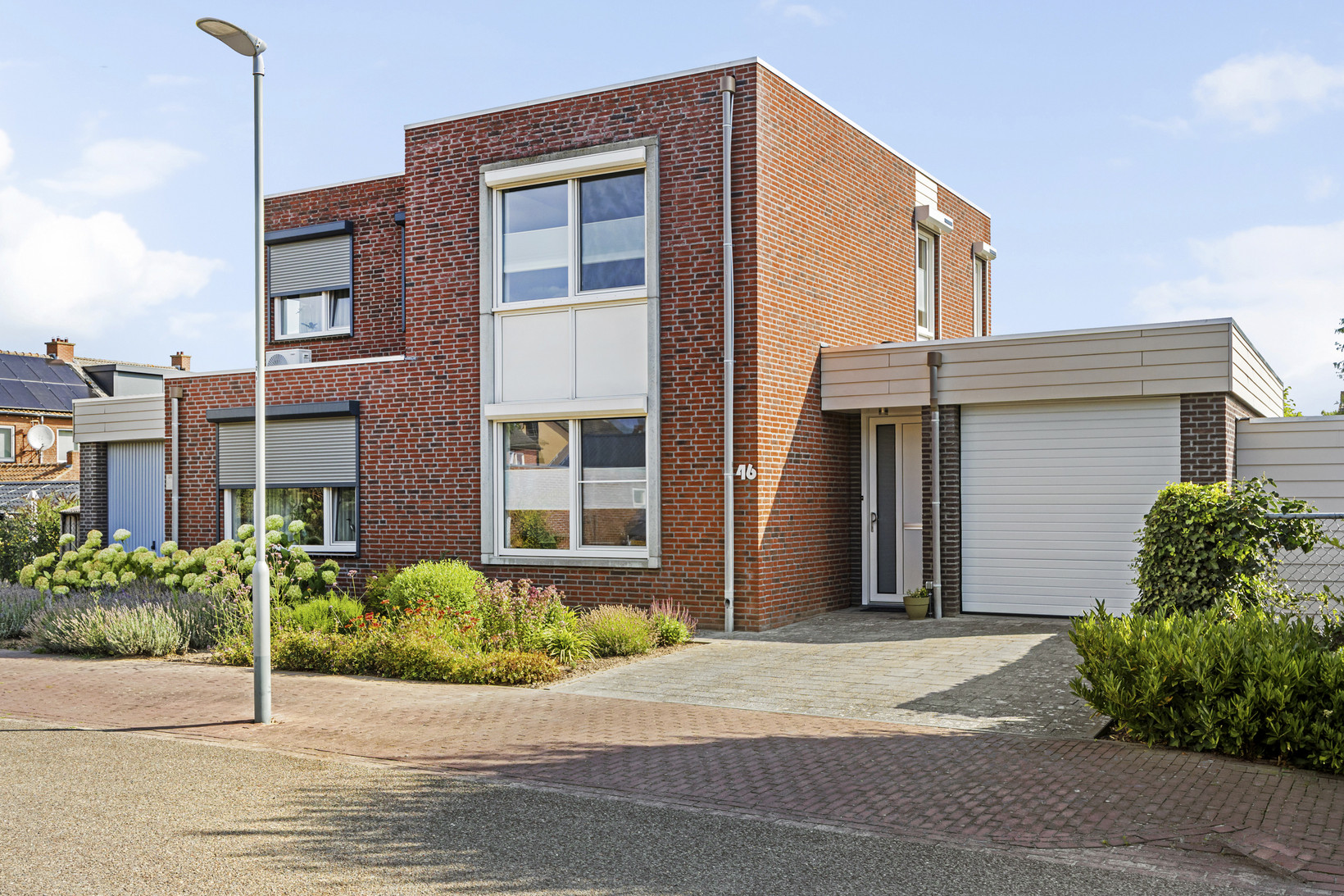 Twee-onder-één-kap te koop: Roodtstraat 46, Echt