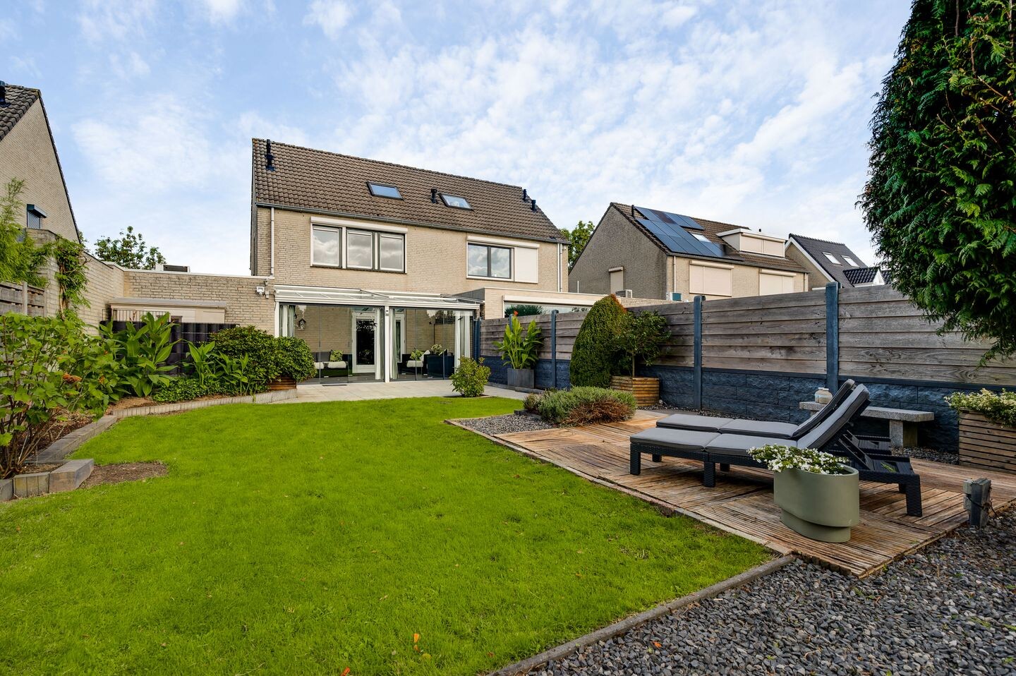Tussenwoning te koop: Frederikstraat 32, Koningsbosch