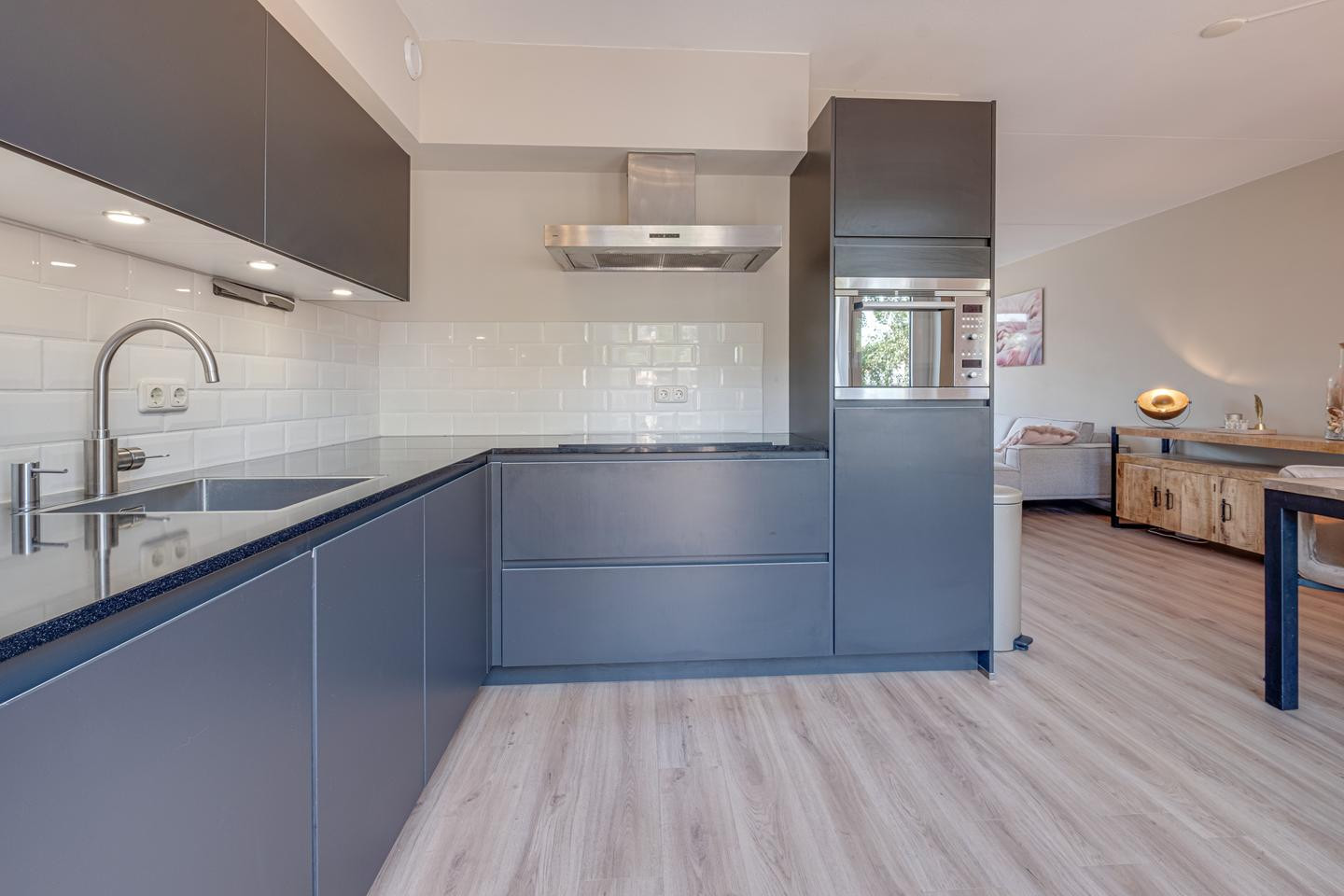 Tussenwoning te koop: De Wal 1, Stevensweert