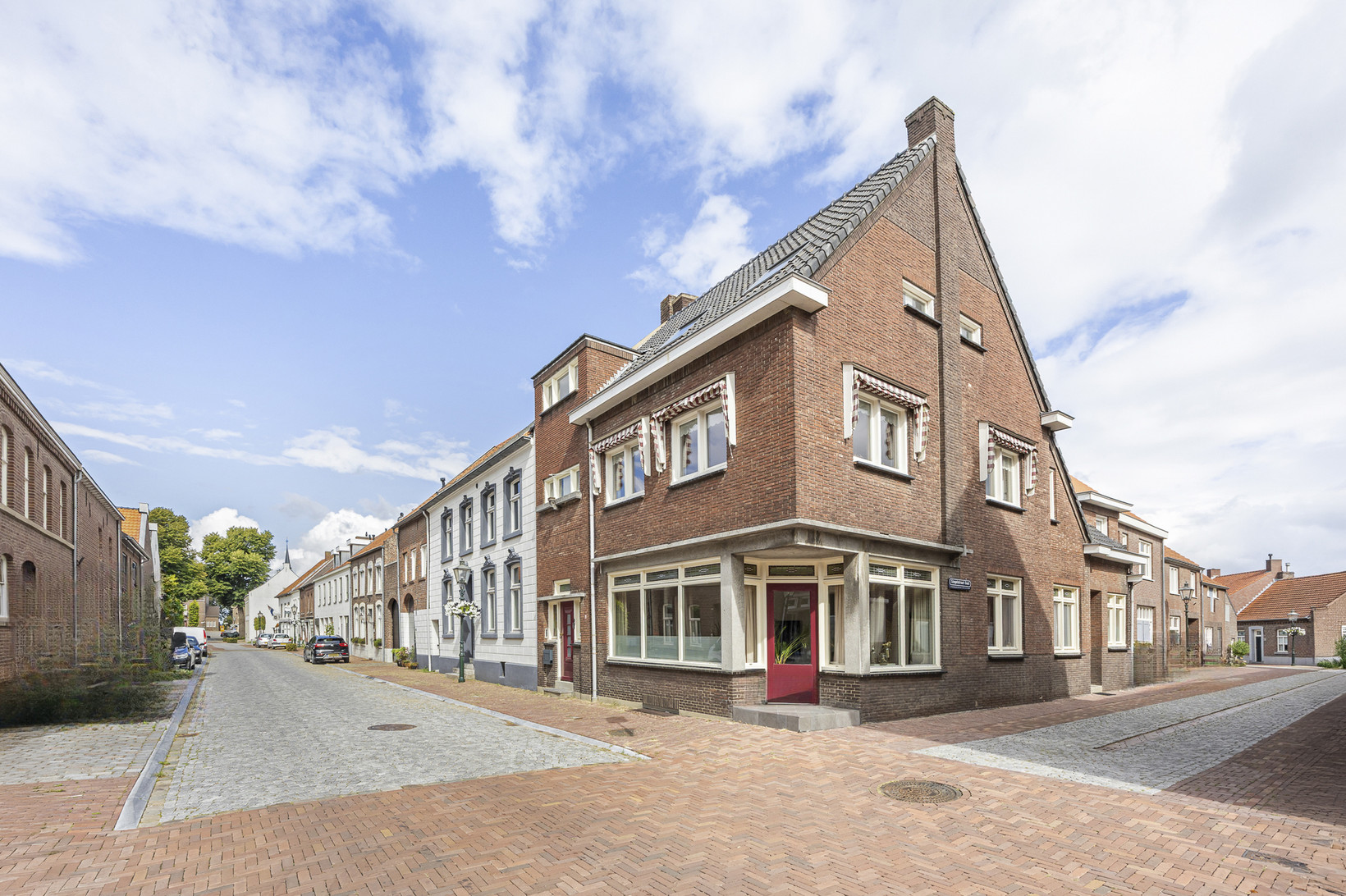 Tussenwoning te koop: Veldstraat Oost 15, Stevensweert