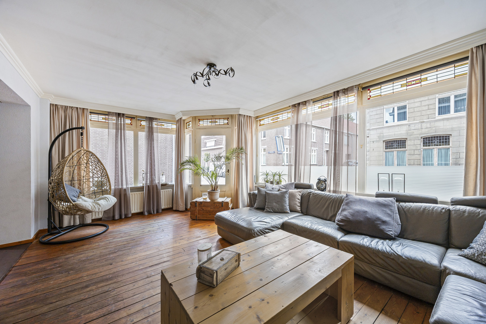 Tussenwoning te koop: Veldstraat Oost 15, Stevensweert