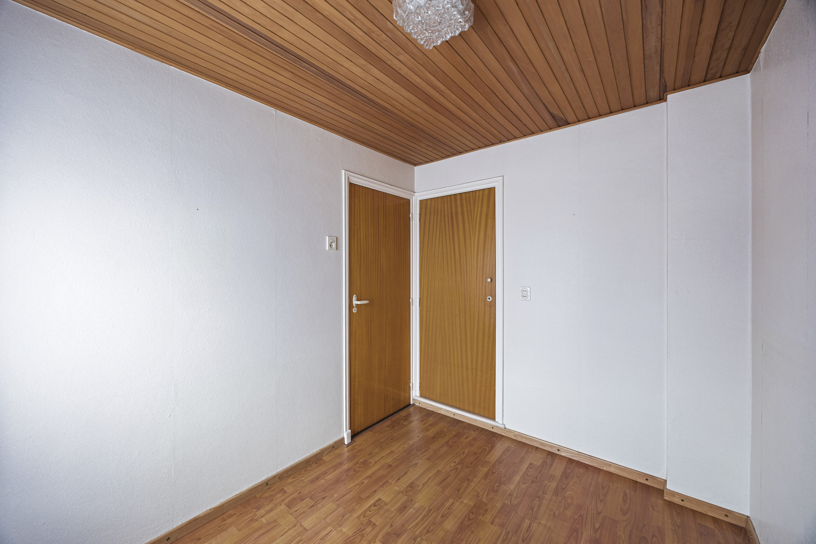 Twee-onder-één-kap te koop: Muncadostraat 2, Stevensweert