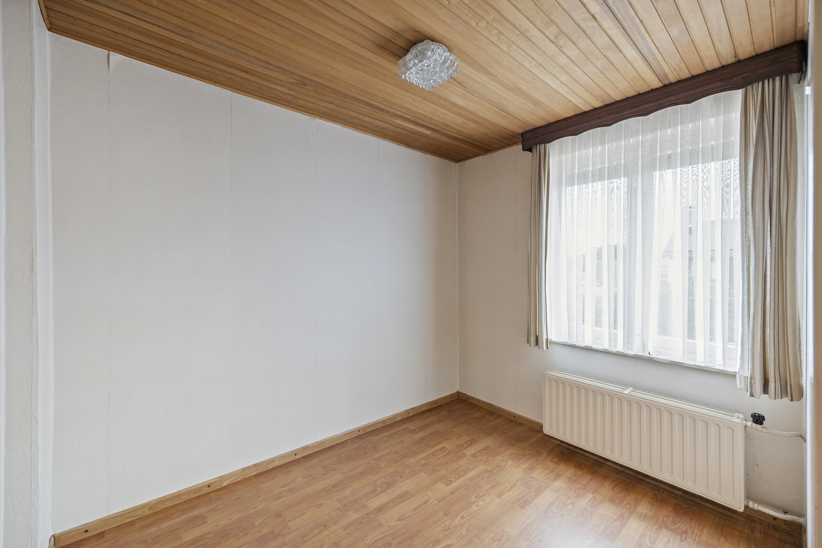 Twee-onder-één-kap te koop: Muncadostraat 2, Stevensweert
