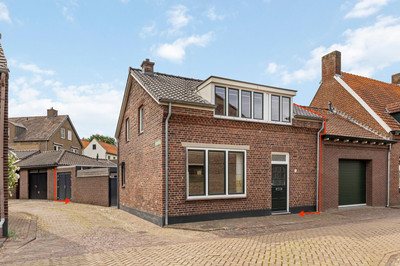 Bij de Grac. 2