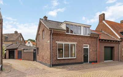 Bij de Grac. 2
