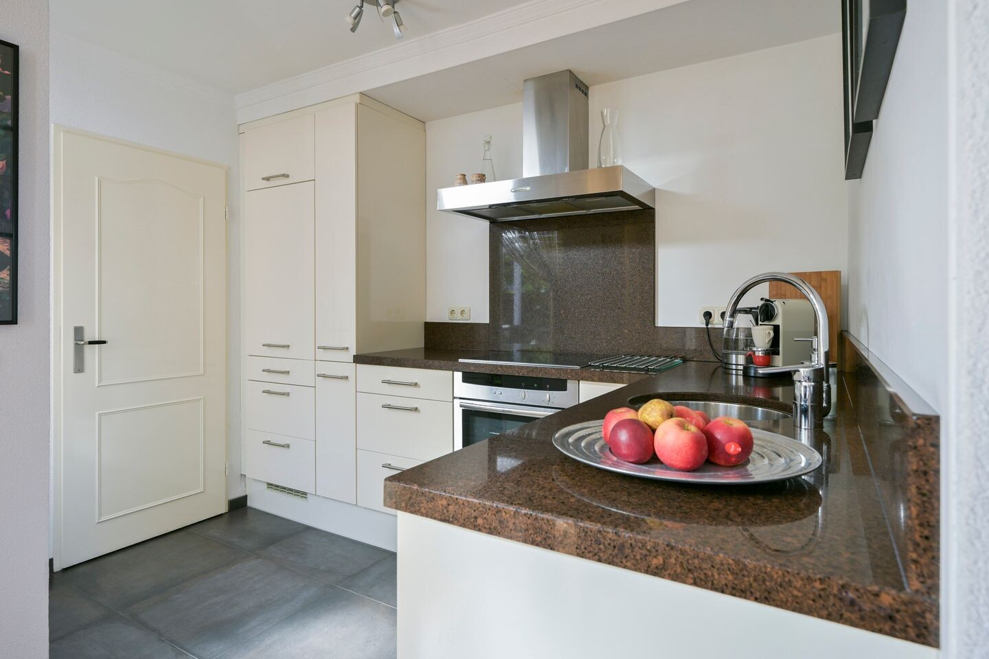 Vrijstaande woning te koop: Hofstraat 4, Born