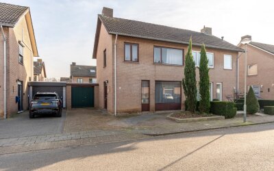 Schout Boutenstraat 12