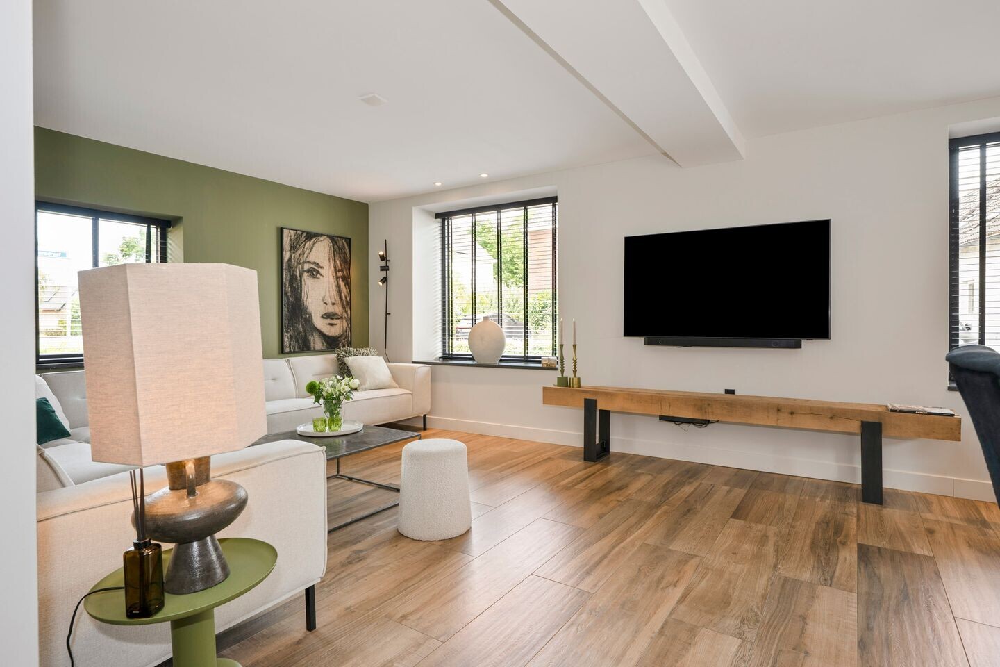 Vrijstaande woning te koop: Dorpstraat 42, Buchten