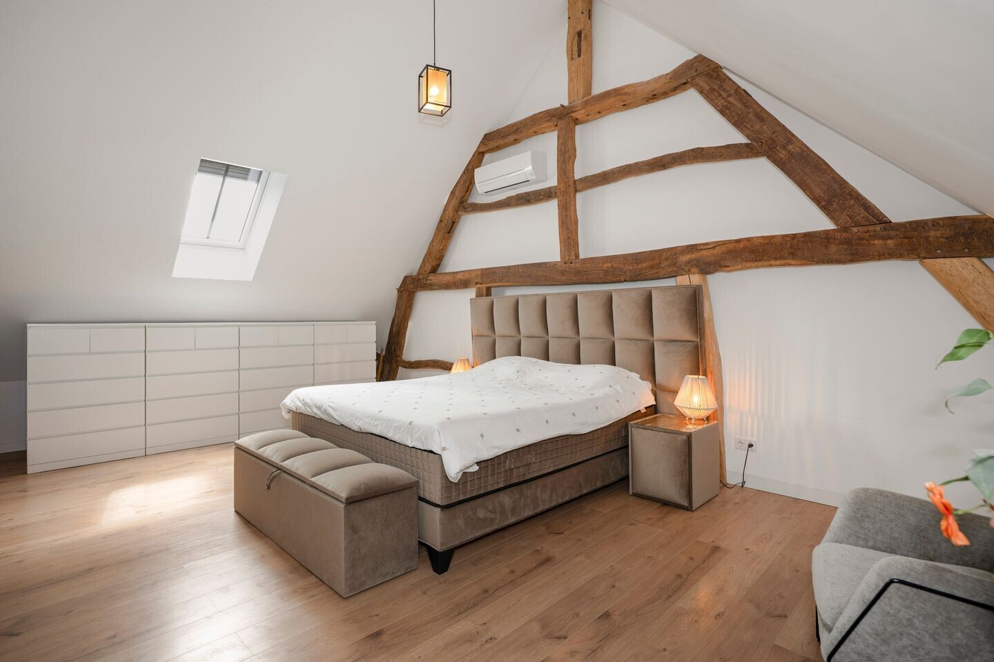 Vrijstaande woning te koop: Dorpstraat 42, Buchten
