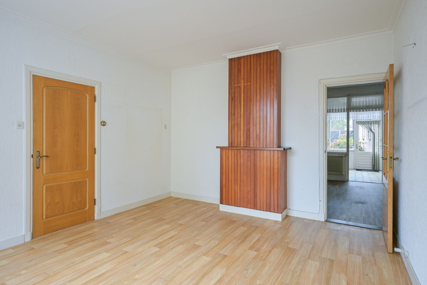 Twee-onder-één-kap te koop: Dorpstraat 51, Buchten
