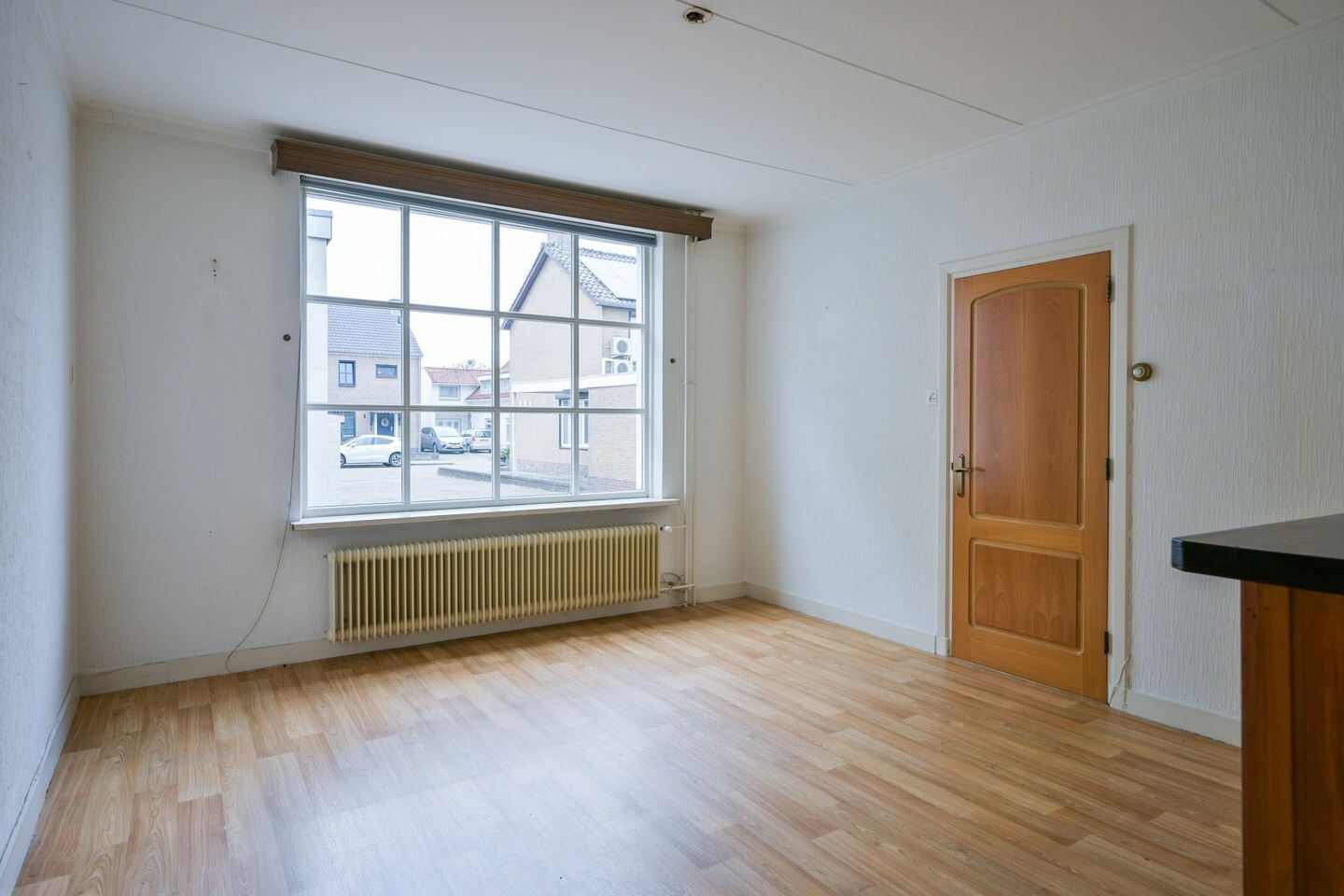 Twee-onder-één-kap te koop: Dorpstraat 51, Buchten