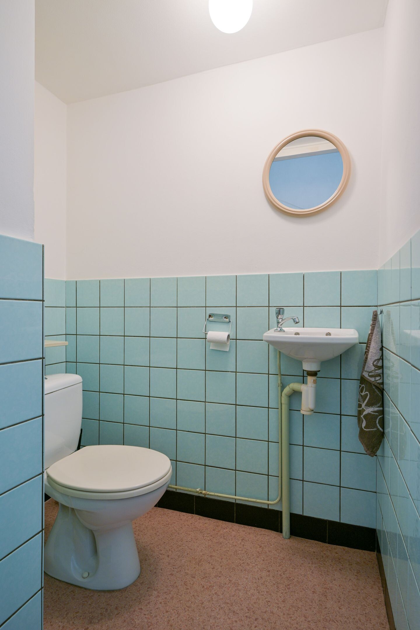 Twee-onder-één-kap te koop: Dorpstraat 51, Buchten