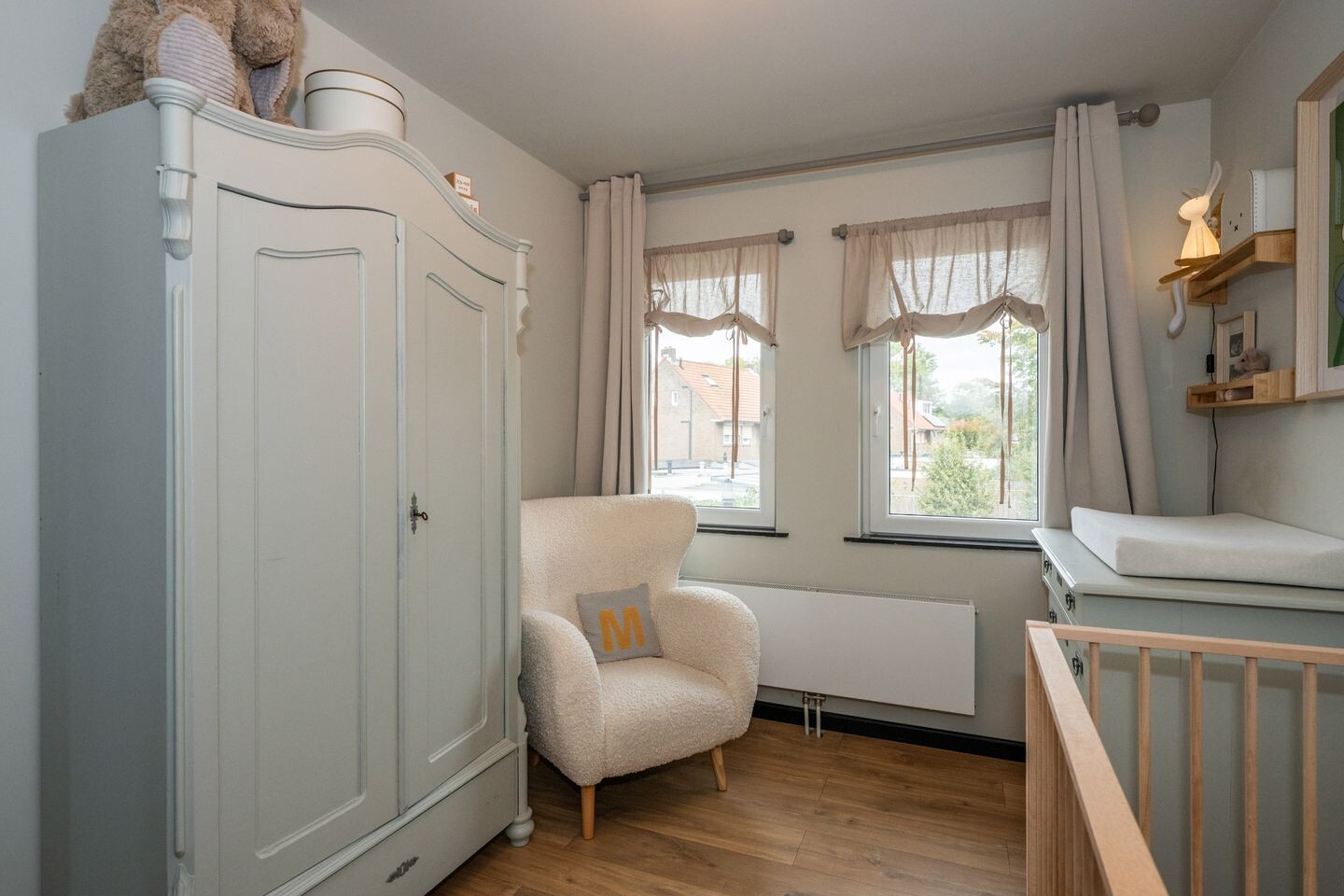 Twee-onder-één-kap te koop: Dorpstraat 93, Buchten
