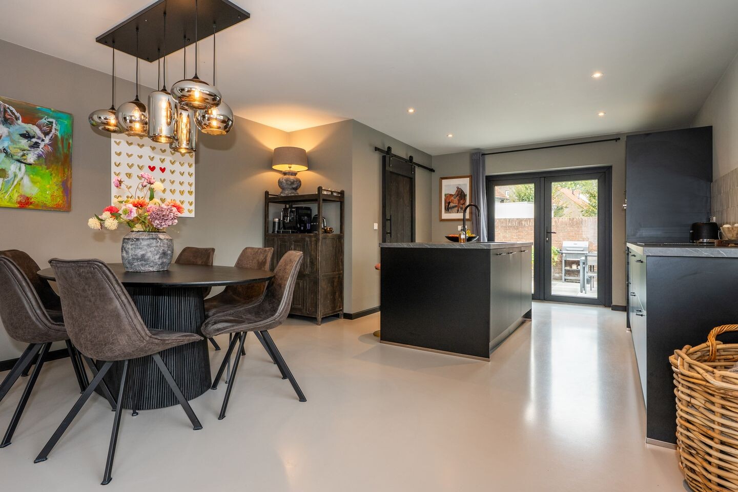 Twee-onder-één-kap te koop: Dorpstraat 93, Buchten