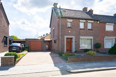 Spoorstraat 9