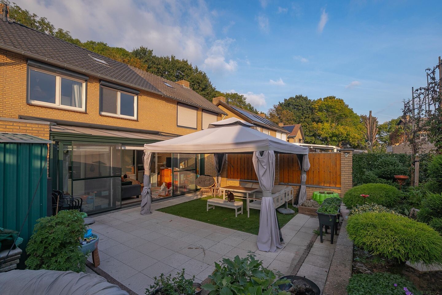 Hoekwoning te koop: Maaseikerweg 16, Holtum