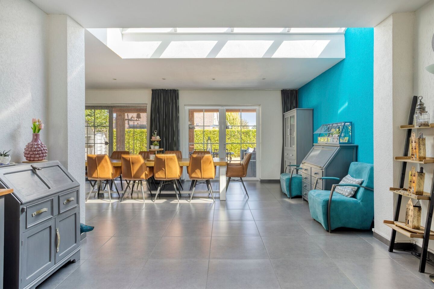 Hoekwoning te koop: Pastoor Meullenersplein 2, Obbicht