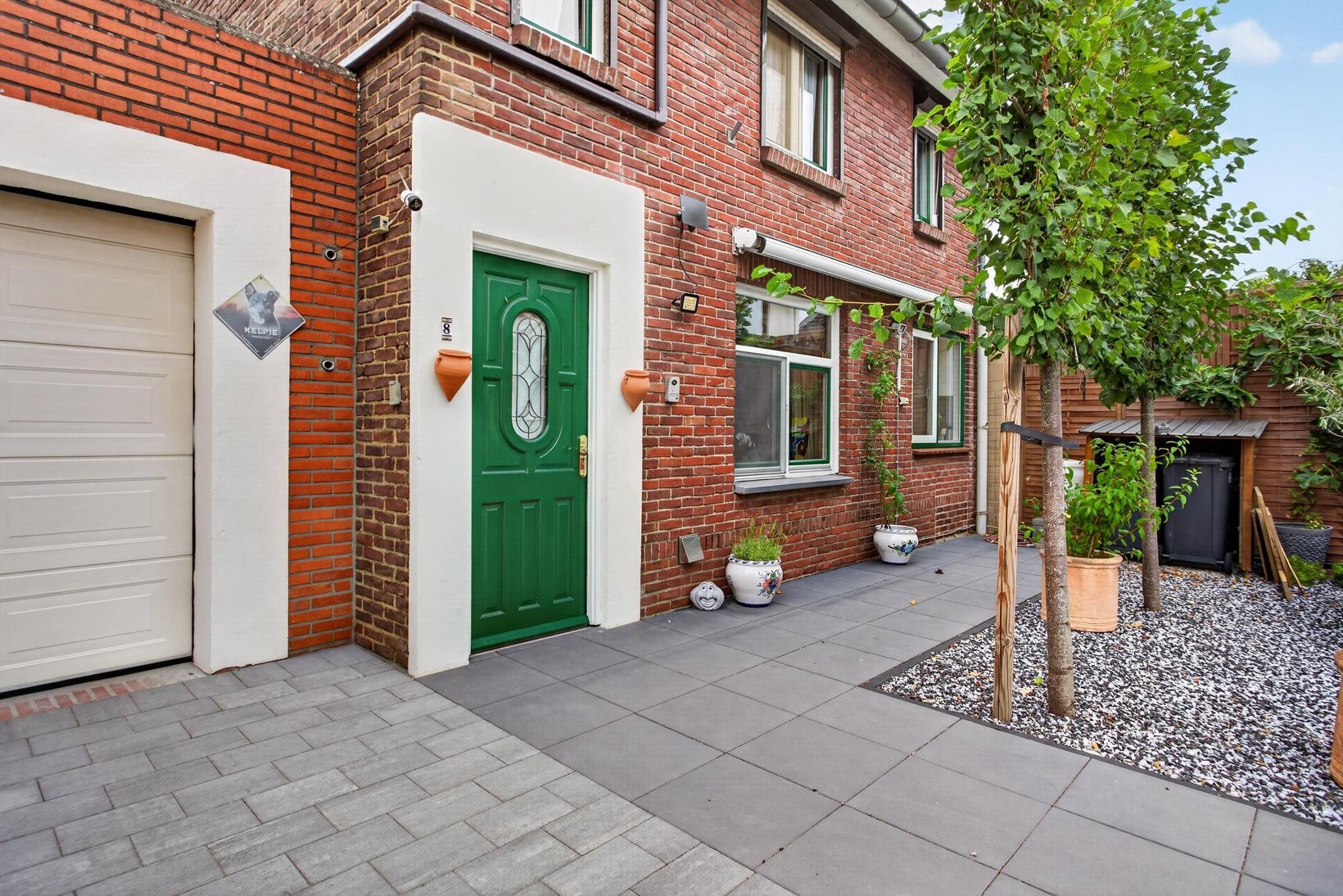Twee-onder-één-kap te koop: Peperstraat 8, Grevenbicht