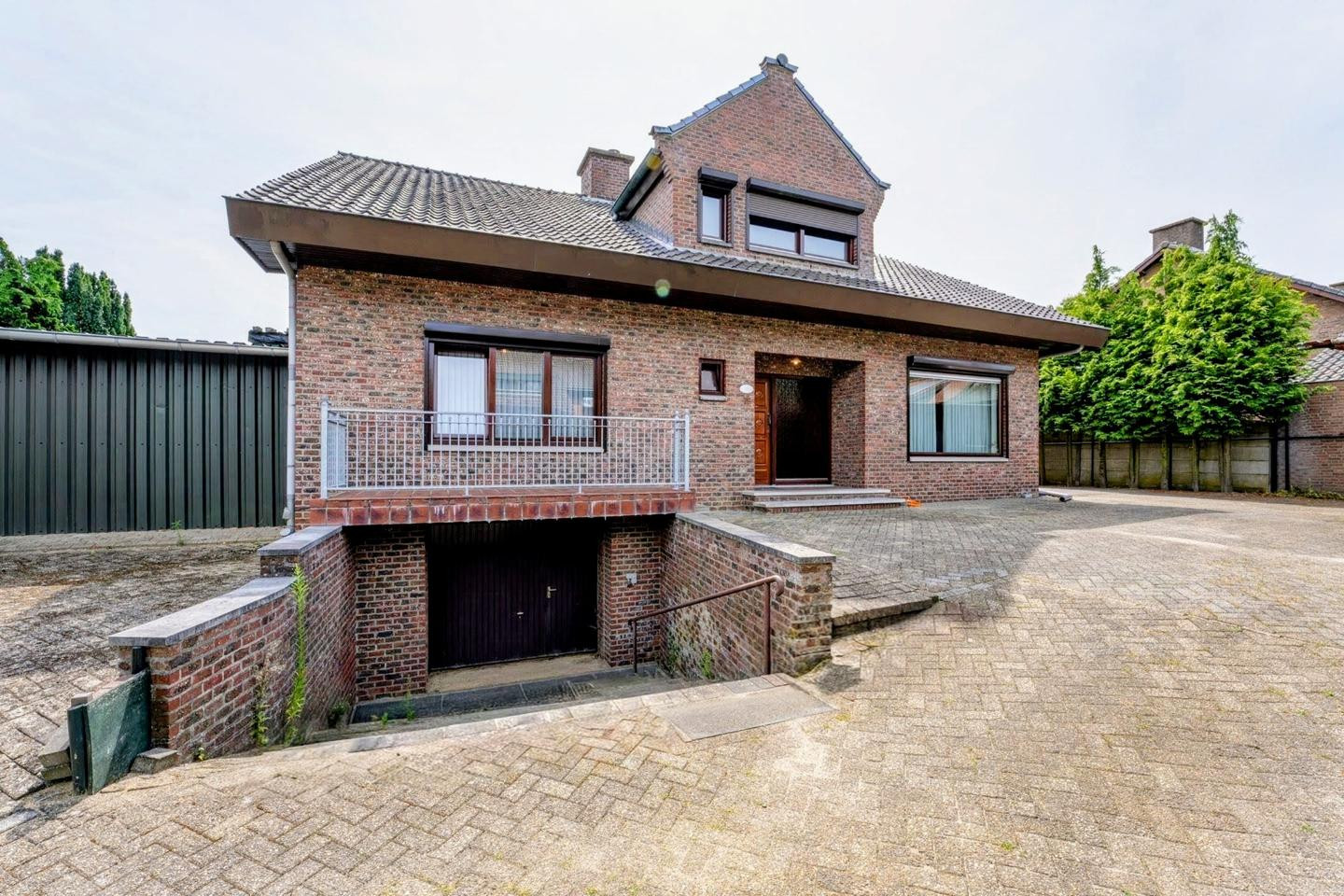Vrijstaande woning te koop: Kuppelkovenderstraat 75, Grevenbicht