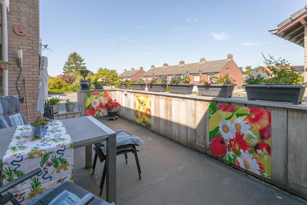 Hoekwoning te koop: Obbichterstraat 28, Urmond
