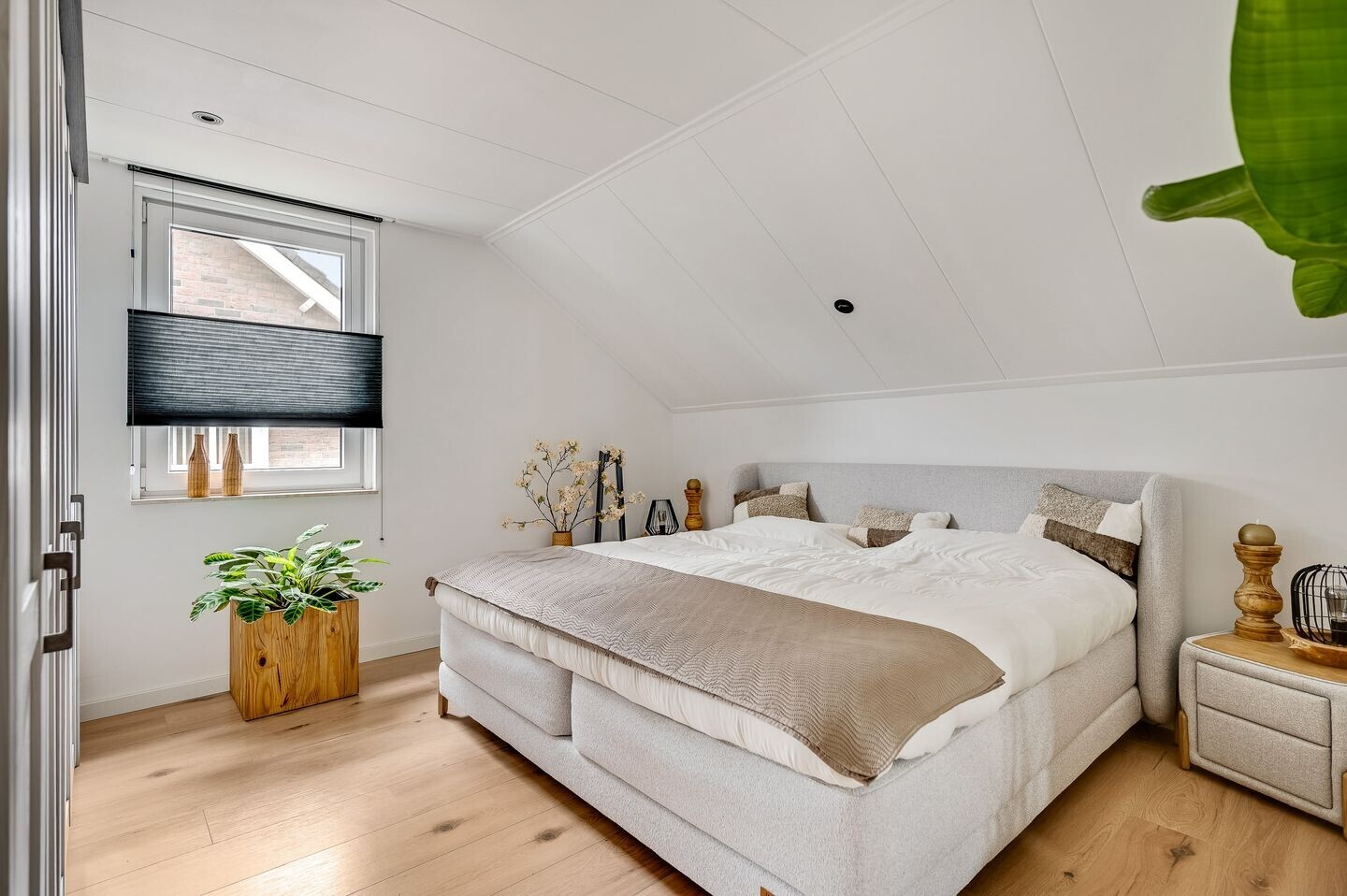 Vrijstaande woning te koop: Pannestraat 1, Urmond