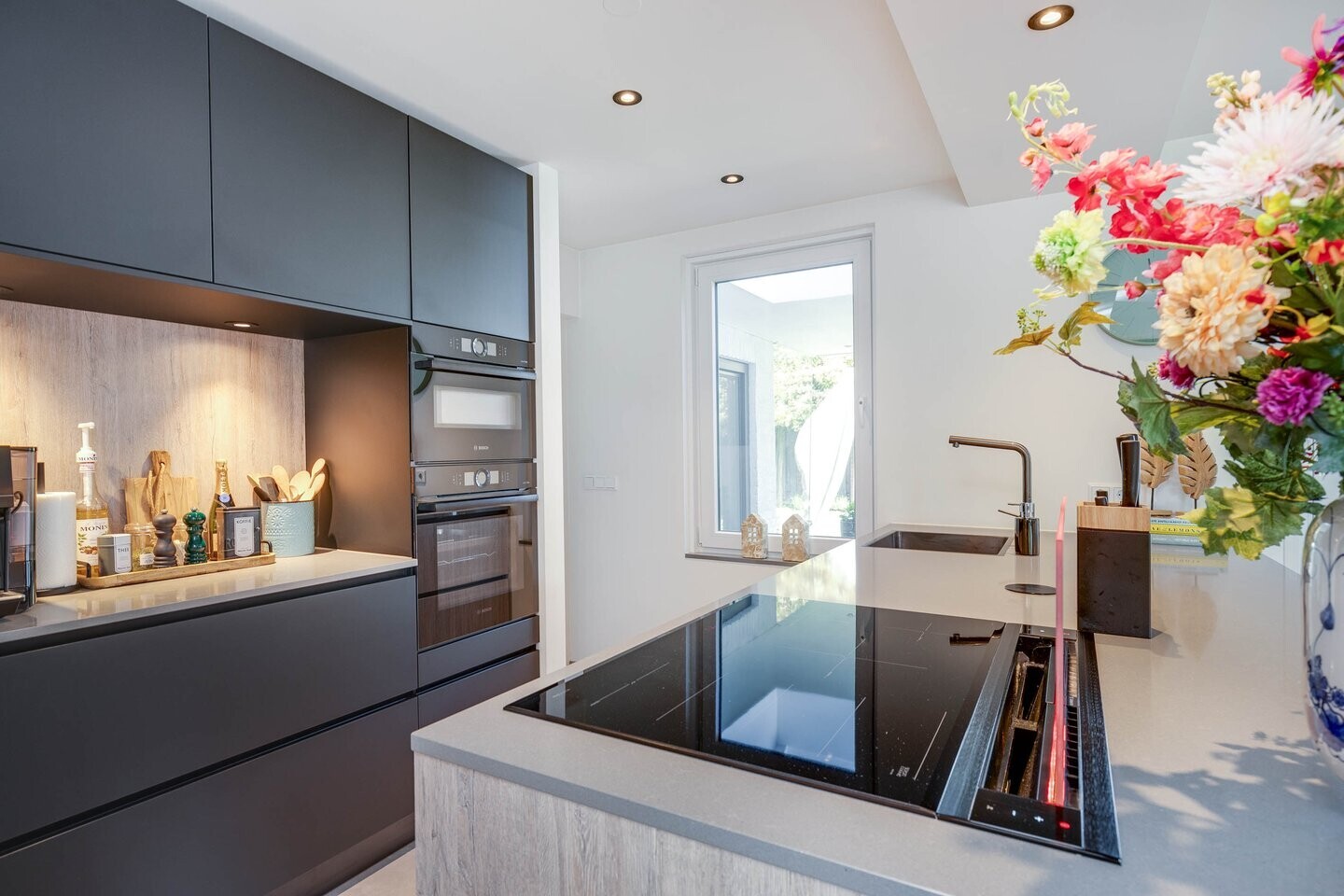 Vrijstaande woning te koop: Pannestraat 1, Urmond