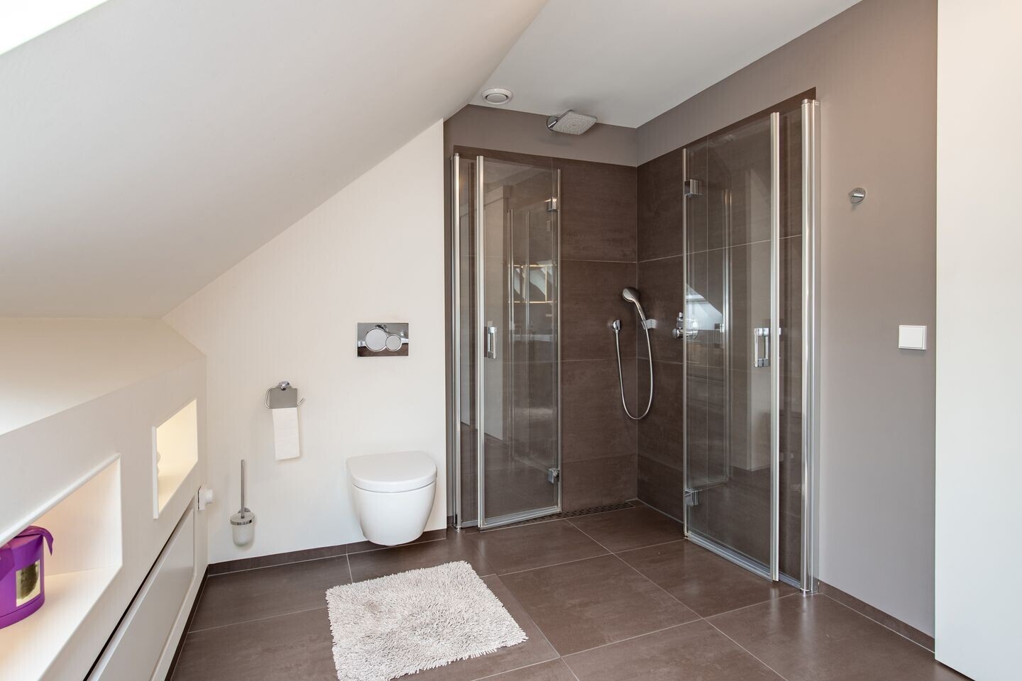 Vrijstaande woning te koop: Speelheuvel 32, Urmond