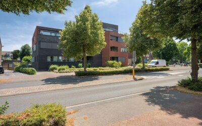 Rijksweg Zuid 122-3