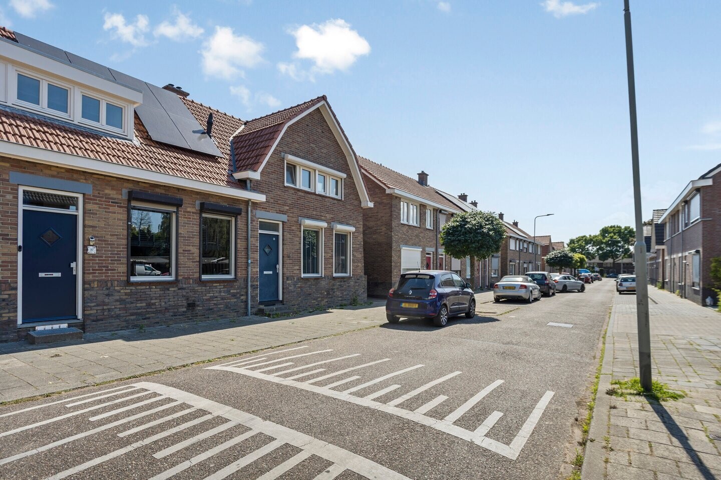 Tussenwoning te koop: Resedastraat 37, Sittard