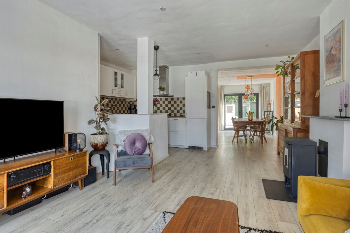 Tussenwoning te koop: Resedastraat 37, Sittard