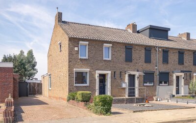 Henric van Veldekestraat 2