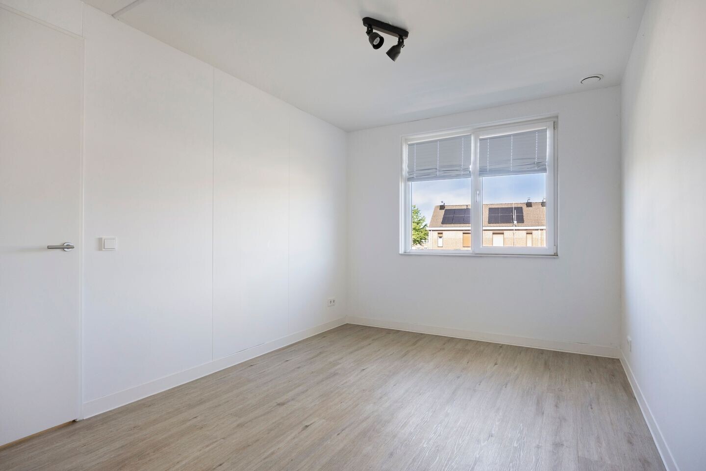Tussenwoning te koop: Meander 18, Sittard
