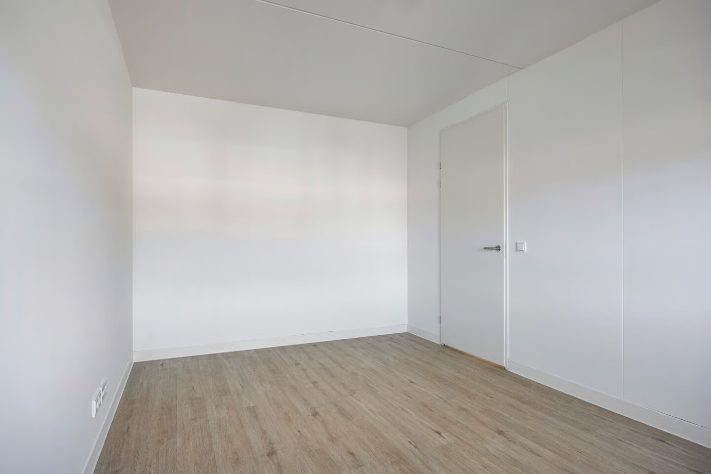 Tussenwoning te koop: Meander 18, Sittard