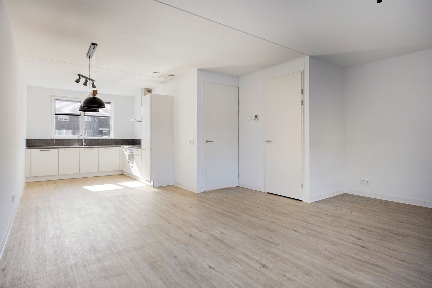 Tussenwoning te koop: Meander 18, Sittard