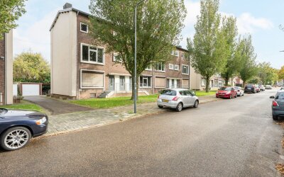 Charles Vosstraat 25