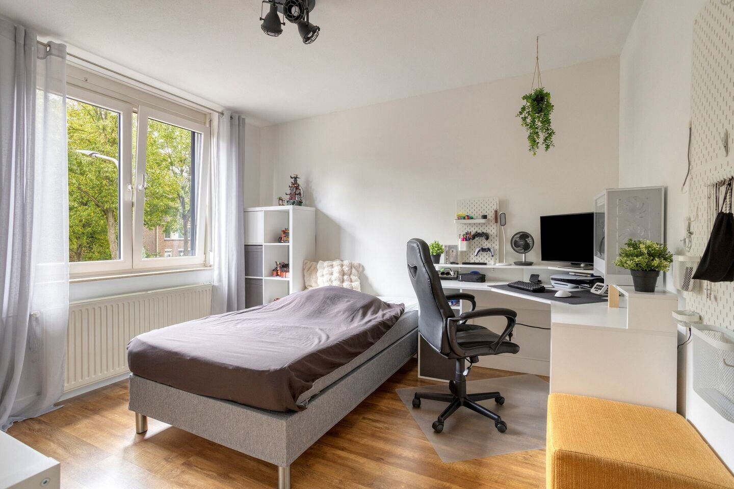 Tussenwoning te koop: Willem van Gelre-Gulikstraat 36, Sittard