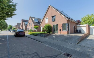 Straatsburglaan 55