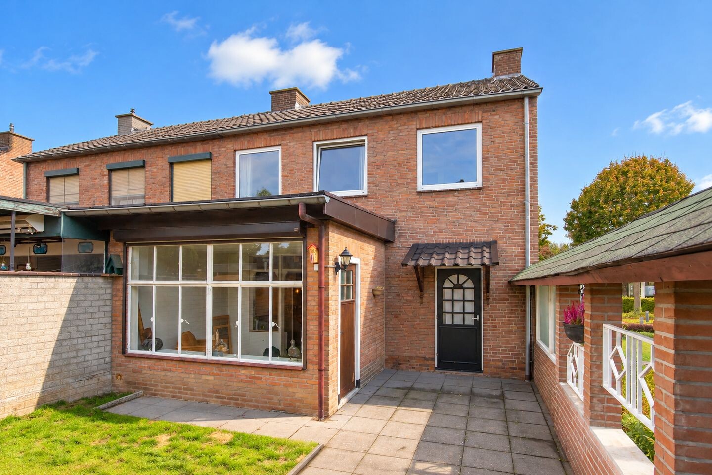 Hoekwoning te koop: Burg. Nelissenstraat 2A, Limbricht