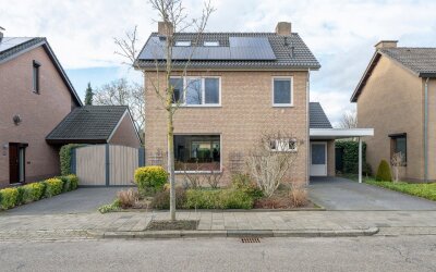 Achter de Hoven 28