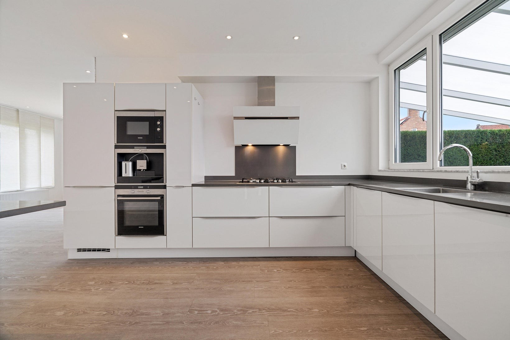 Vrijstaande woning te koop: Kleine Kommel 1, Munstergeleen