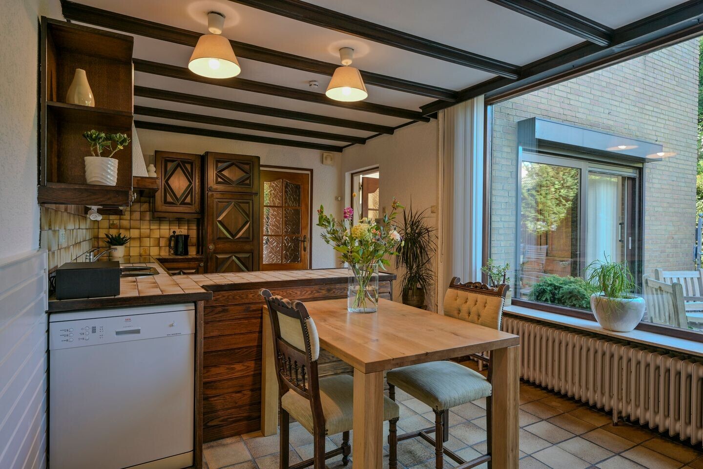 Vrijstaande woning te koop: Rijksweg Zuid 232, Geleen
