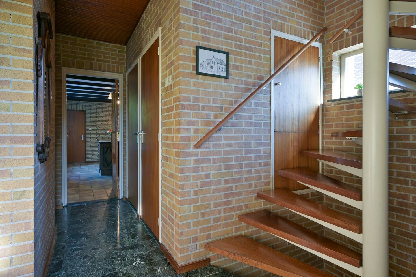 Vrijstaande woning te koop: Rijksweg Zuid 232, Geleen