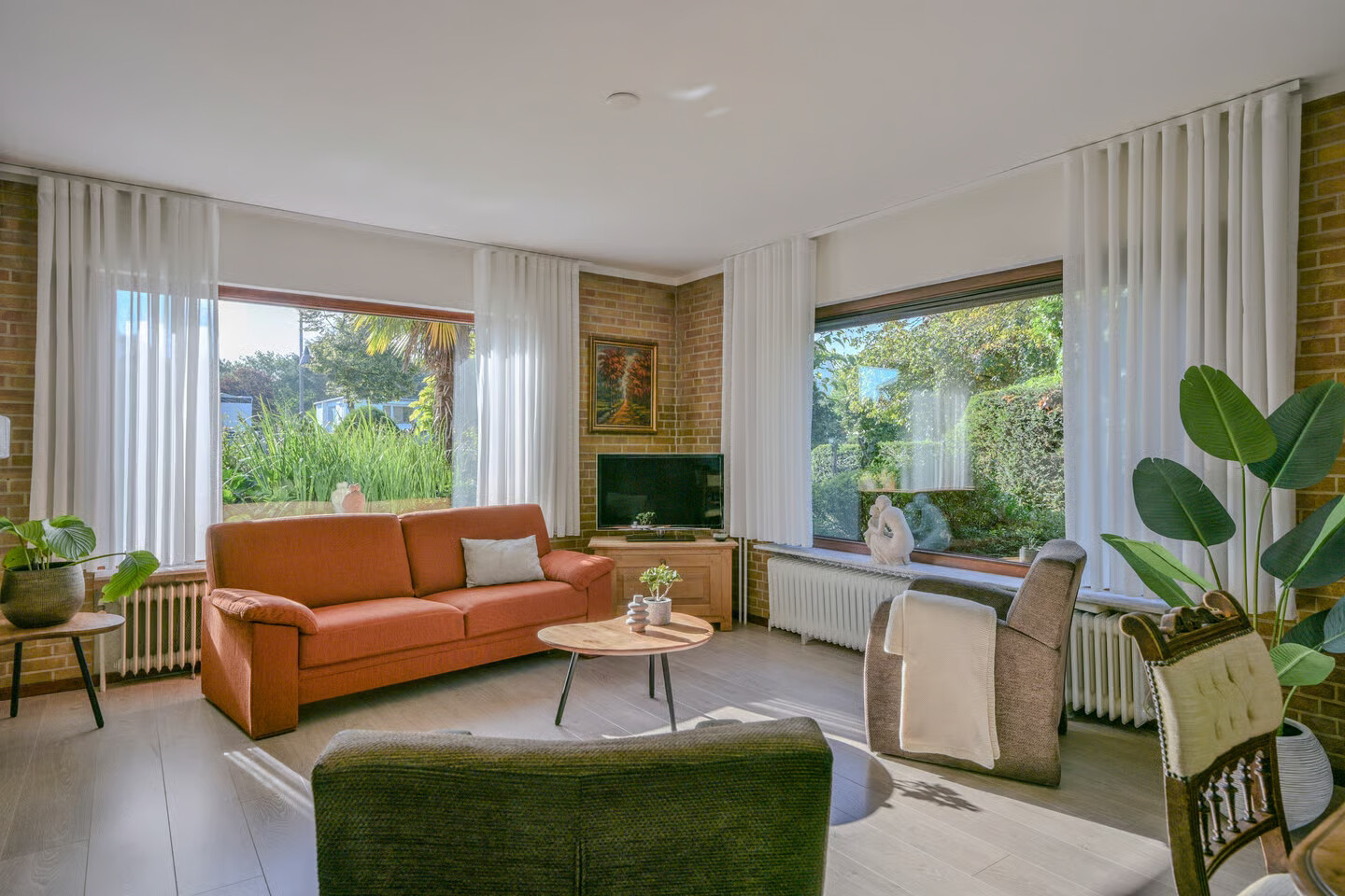 Vrijstaande woning te koop: Rijksweg Zuid 232, Geleen