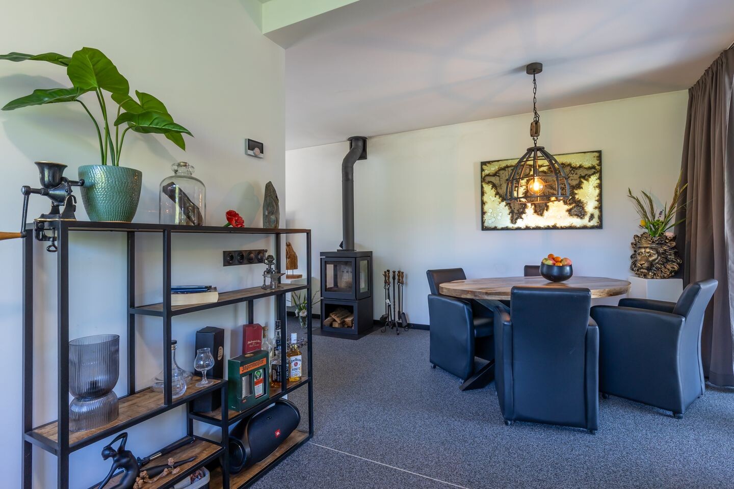 Hoekwoning te koop: Op de Kraonkel 115, Geleen