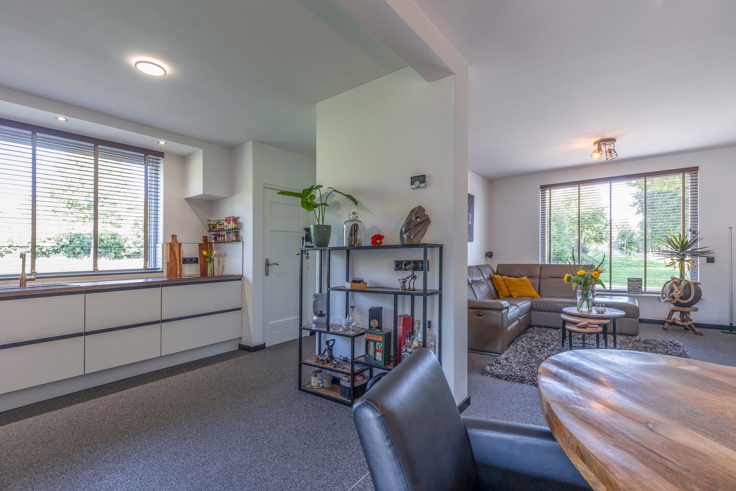 Hoekwoning te koop: Op de Kraonkel 115, Geleen