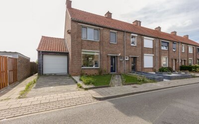 Huis te koop Mgr. Feronstraat 1