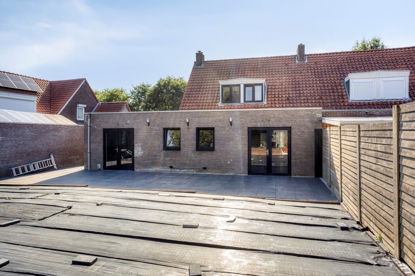 Twee-onder-één-kap te koop: Jupiterstraat 11, Geleen