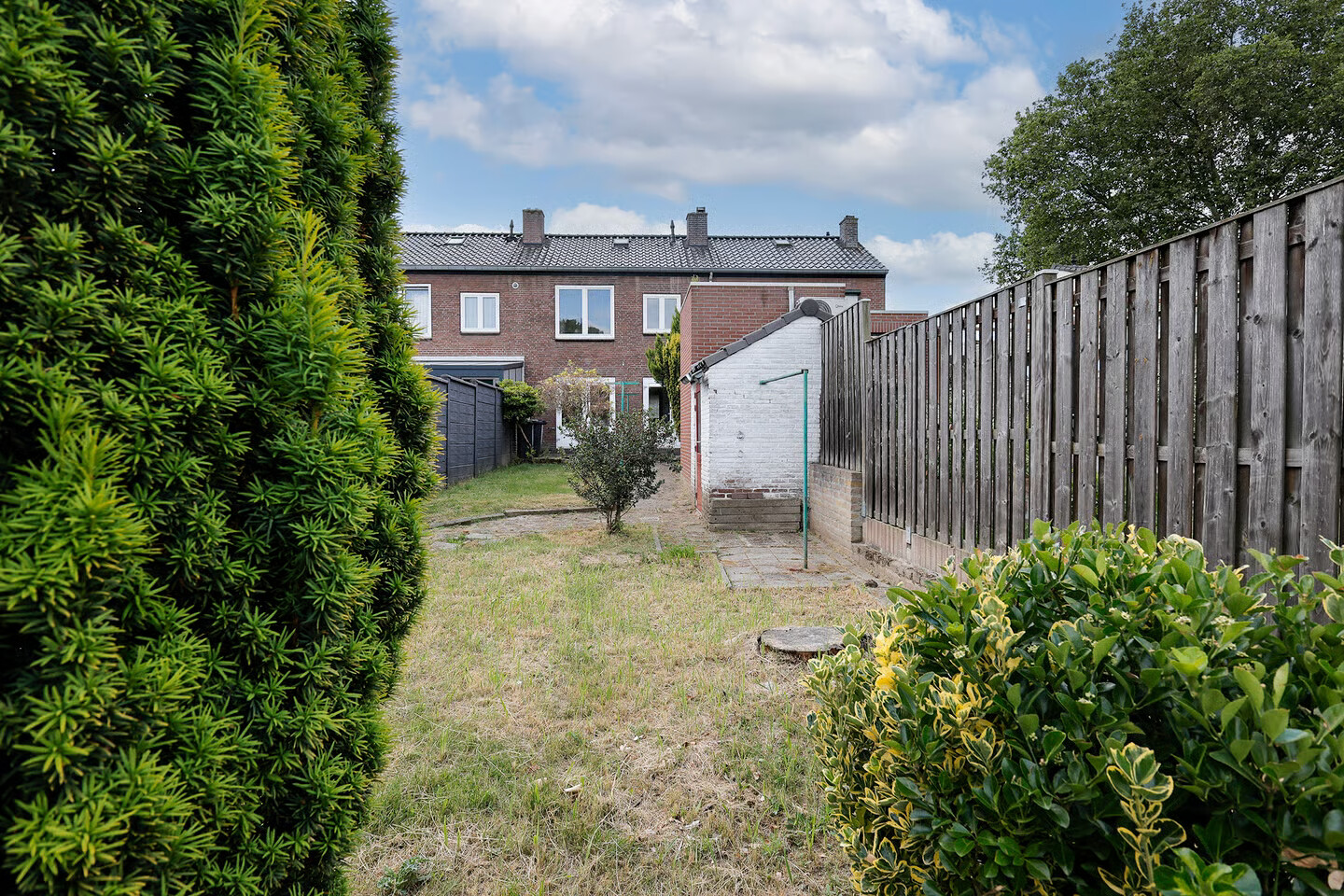 Tussenwoning te koop: Mercuriusstraat 39, Geleen